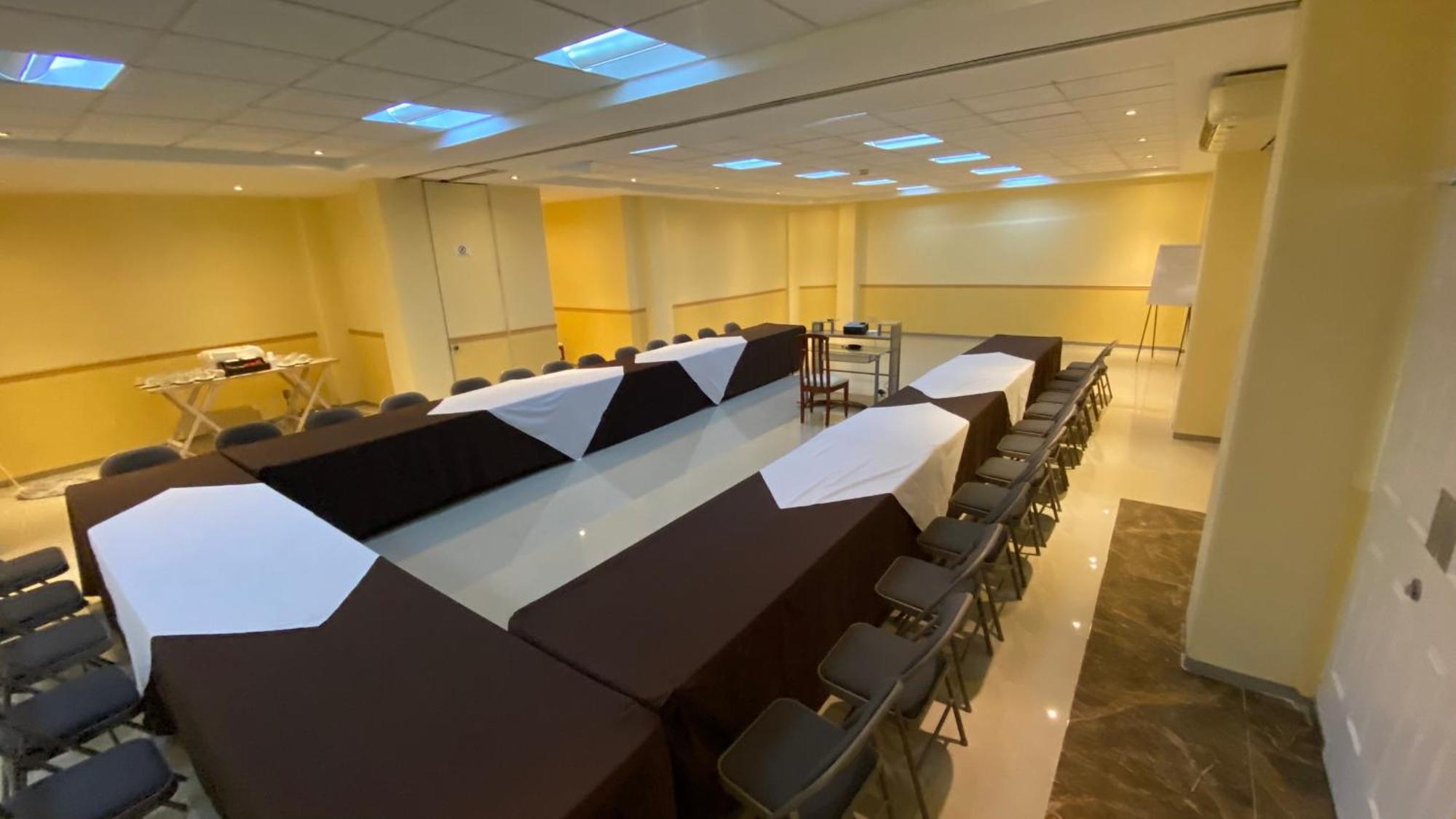 Hotel Enterprise Inn Poliforum León Eksteriør billede